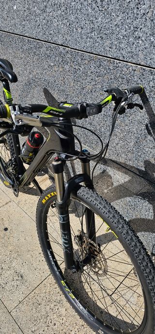 BH ULTIMATE RC 27.5 Carbono 