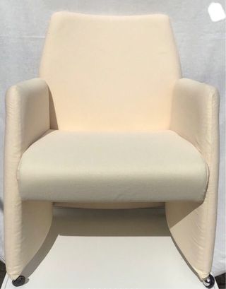 Sillón descalzadora con ruedas.