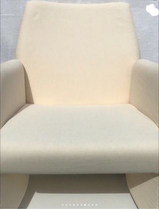 Sillón descalzadora con ruedas.