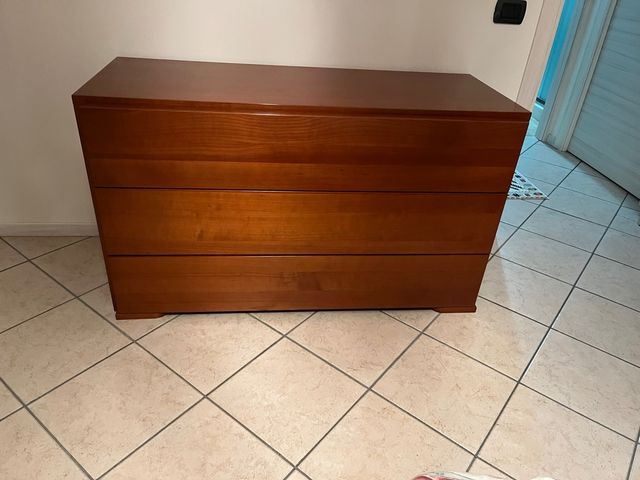 Cassettone e comodini