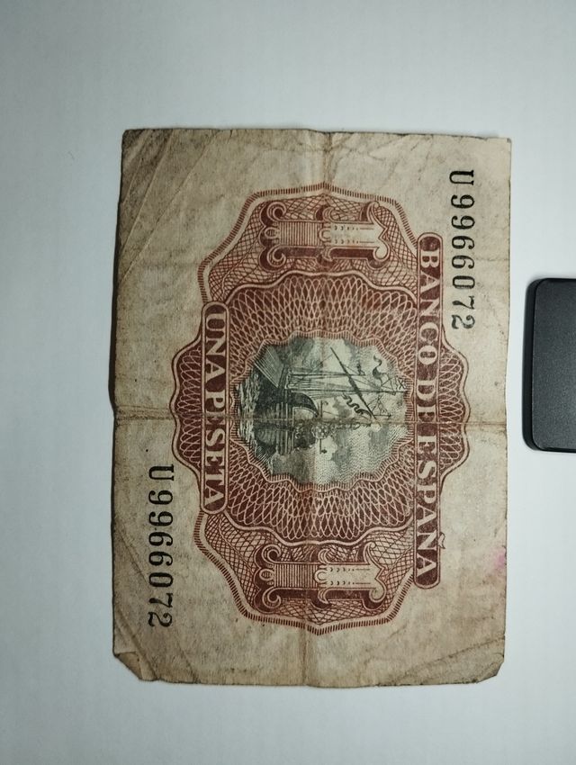 Billete de peseta en condiciones de conservación.