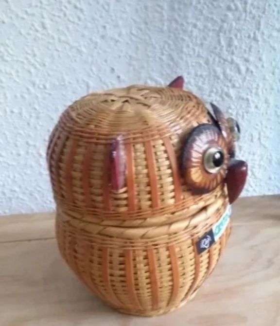 Búho caja mimbre