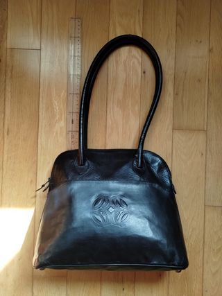 Bolso cuero negro Haity.