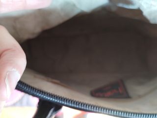 Bolso cuero negro Haity.