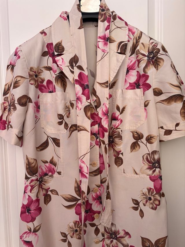 Traje flores manga corta