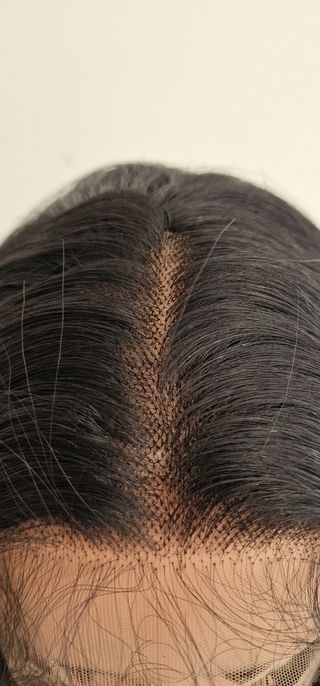 Impresionante Peluca negra lace front 