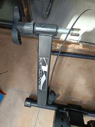 Rodillo entrenador M-Wave