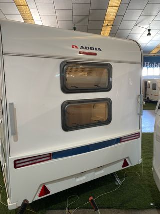 NUEVA Caravana Adria Aviva 360  a estrenar mod 26