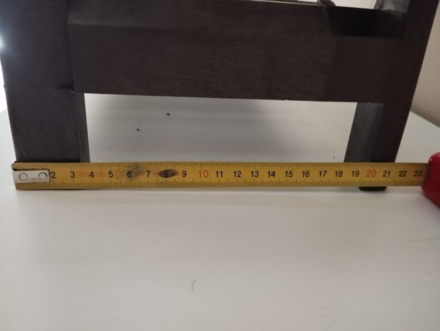 Botellero de polímero regulable