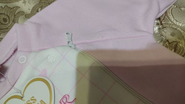 Pigiamino bambina nuovo