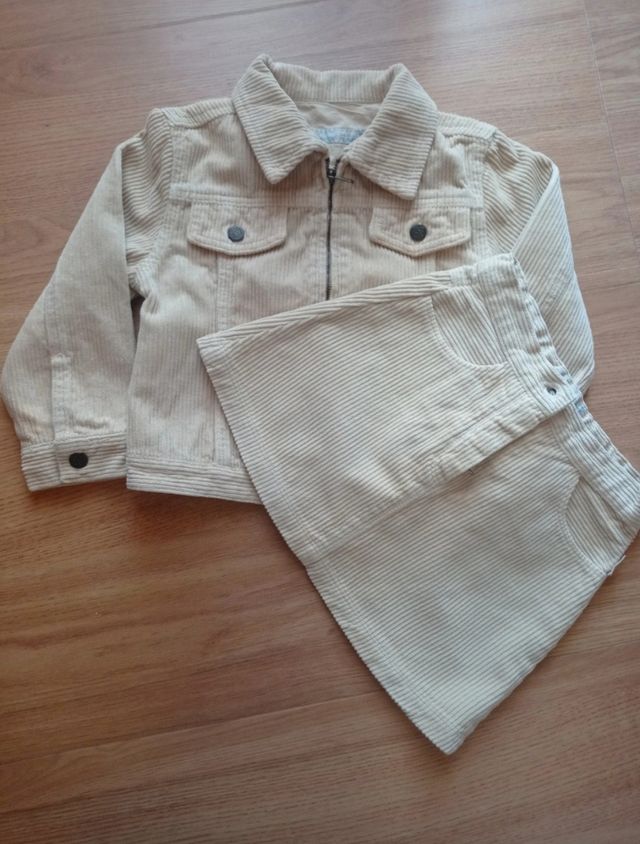 Cazadora y falda pana. Zara kids