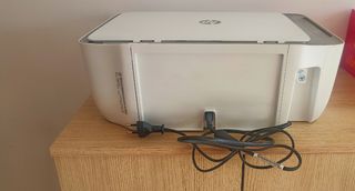 Impresora HP DeskJet 2720e