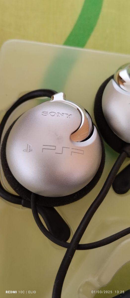 Cuffia Stereo con microfono SONY PSP