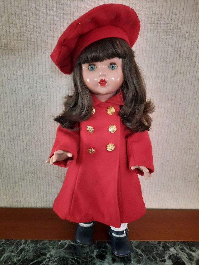 Mariquita Pérez original de 1998 abrigo rojo