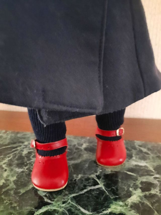 Mariquita Pérez original de 1998 abrigo azul