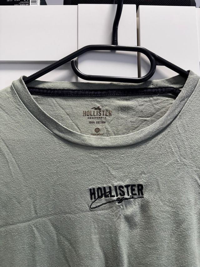 Camiseta Hollister