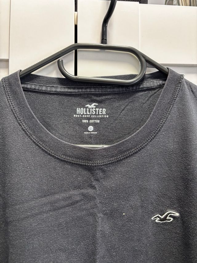 Camiseta Hollister