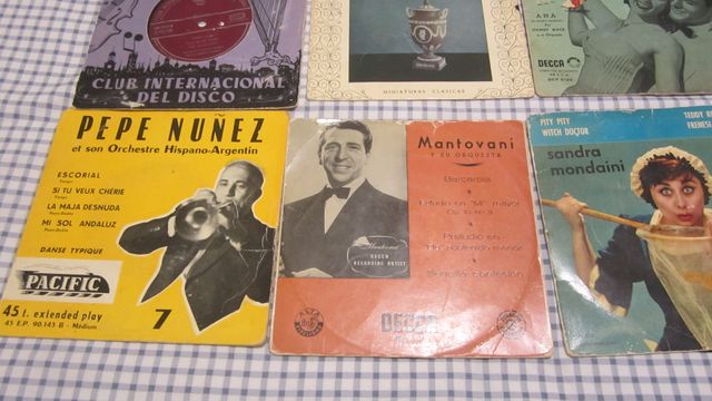 SINGLES AÑOS 50-60