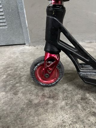Scooter bestial wolf hecho a piezas