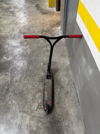Scooter bestial wolf hecho a piezas