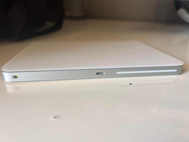 Magic Trackpad 2 Lightning