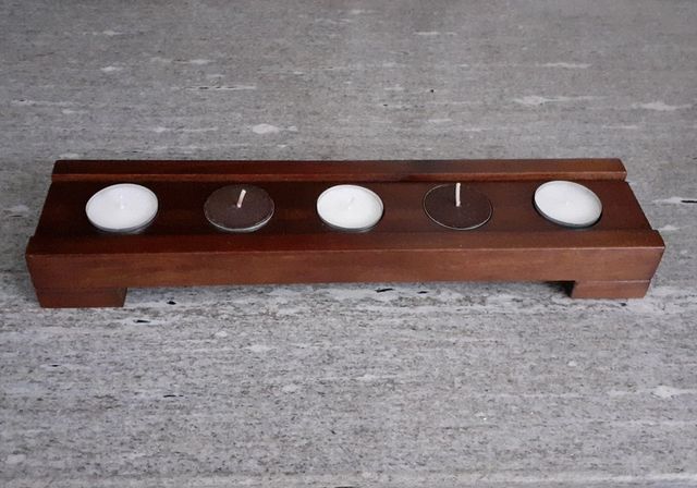 Porta Candele / Tealight in legno massello di noce