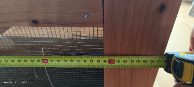 Jaula para roedores de madera de pino