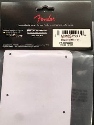 Tapa trasera de fender stratocaster