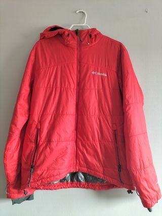 Abrigo rojo Columbia 