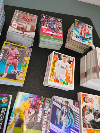 Lote de 1000 cromos de Fútbol. Panini y Topps