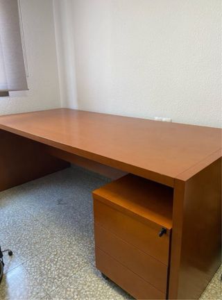 Mesa despacho con ala supletoria