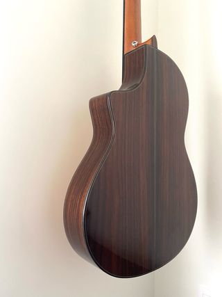 Guitarra flamenca Martinez amplificada sin boca
