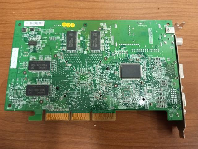 Tarjeta gráfica Nvidia GeForce FX 5200 128 MB AGP