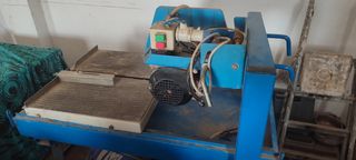 Maquina de corte de agua