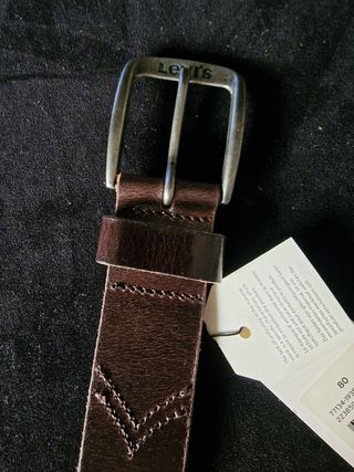 Cintura levi's 80