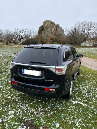 Mitsubishi Outlander 2013
