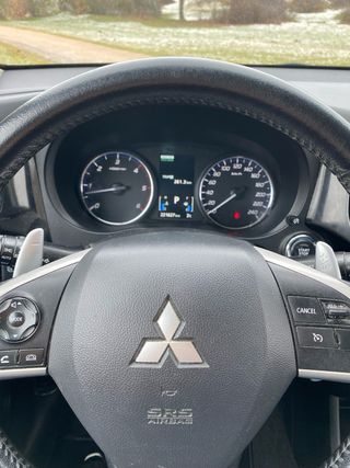 Mitsubishi Outlander 2013