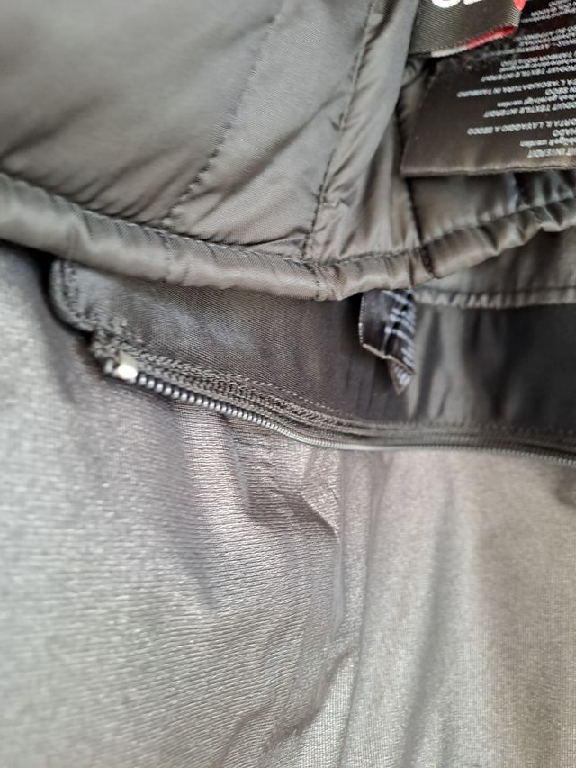 Chaqueta Dainese goretex hombre.