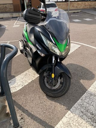 Kawasaki J300