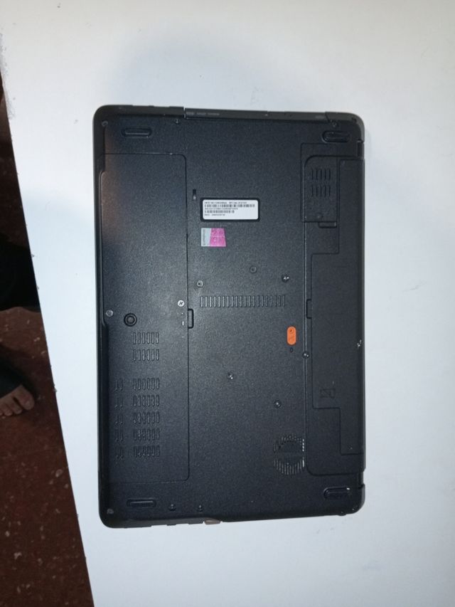 Ordenador PAKARD BELL