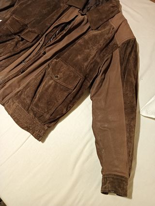 Cazadora de ante marrón