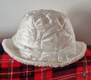 cappello bata