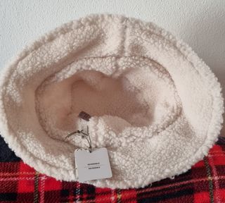 cappello bata