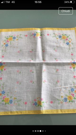 Set di tre fazzoletti degli anni ‘70