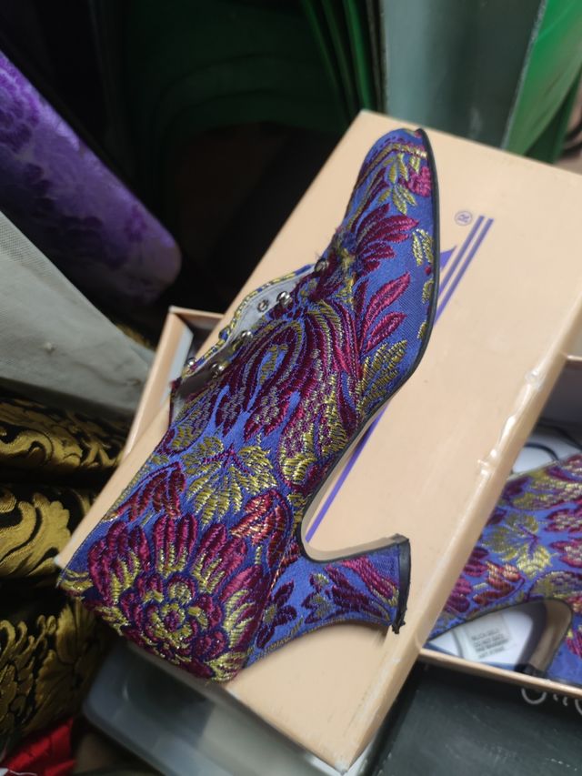 Zapato fallera y botines