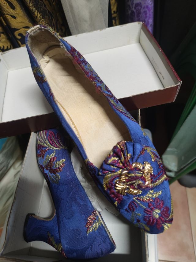 Zapato fallera y botines