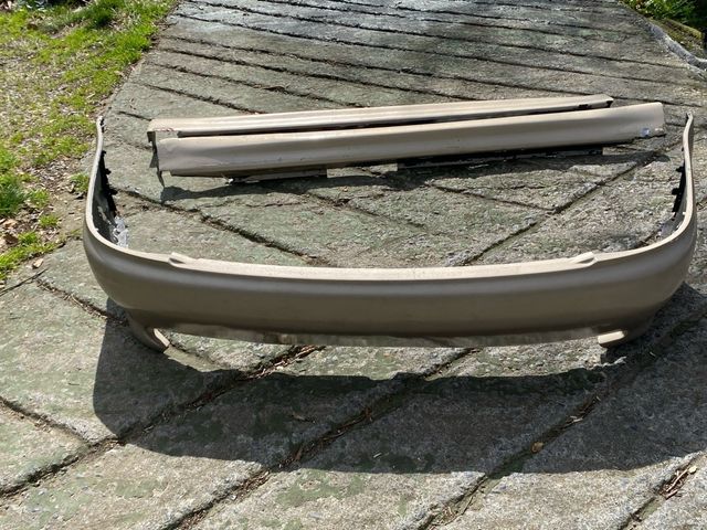 Parachoques trasero y taloneras audi a4 b5