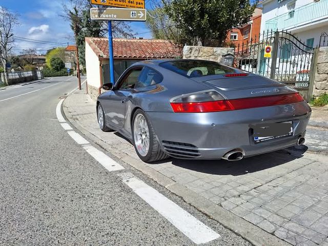 Porsche 911 2002