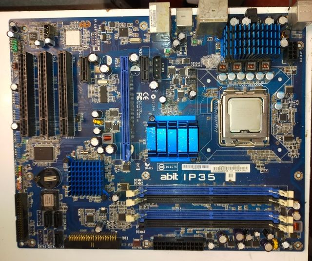 Set di piastre di base per PC