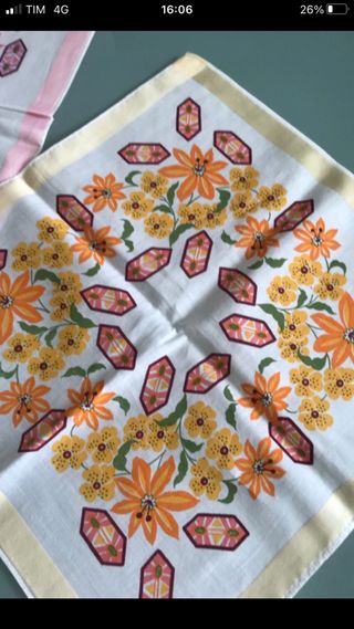 Set di tre fazzoletti vintage